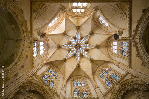 Obraz na płótnie Star-shaped Vault of the Constables Chapel, Cathedral of Burgos w salonie