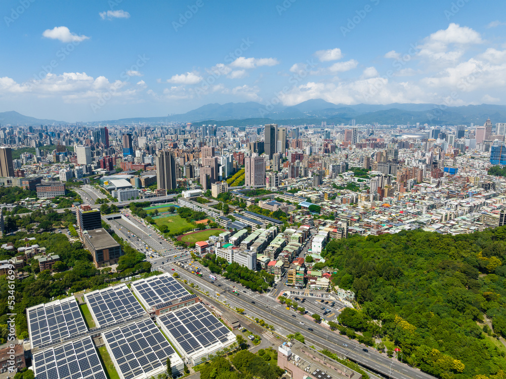 Fototapeta premium Taipei city downtown in Taiwan