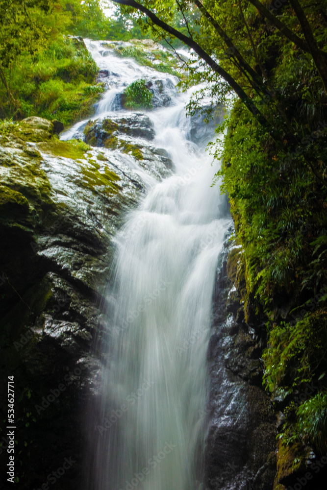 Obraz premium 百間滝の白糸