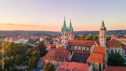 UNESCO-Weltkulturerbe: Naumburger Dom St. Peter und St. Paul und Oberlandesgericht LSA (Luftbild) photo