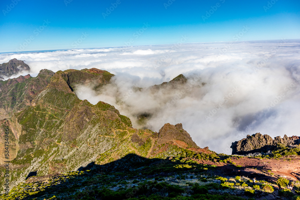 Wanderung zum höchsten Punkt auf der Azoreninsel Madeira - dem Pico Ruivo  - Portugal