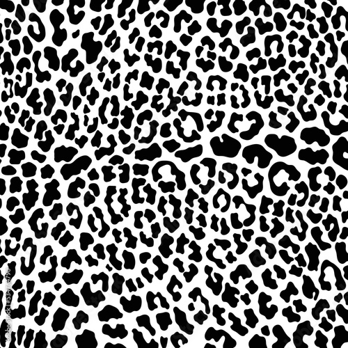 Animal skin print pattern seamless. Cheetah  leopard  jaguar  panther fur. Black and white animal print pattern seamless.