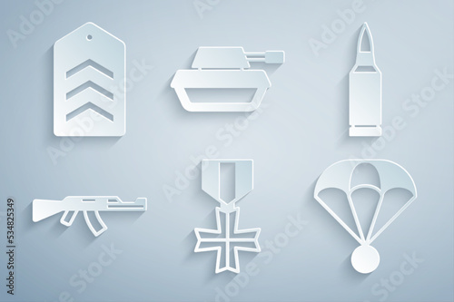 Set Military reward medal, Bullet, Submachine gun, Parachute, tank and Chevron icon. Vector