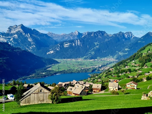 Obraz na płótnie Blick von Amden auf den Walensee w salonie