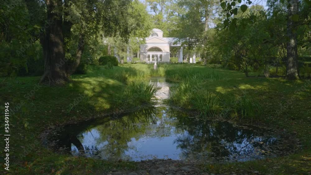 State museum Pavlovsk in autumn. Aviary pavilion.