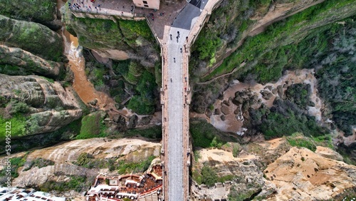 Topdown miasto Ronda widok z drona na most Puente Nuevo photo
