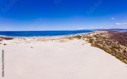 Fototapeta Naklejka Na Ścianę i Meble -  Peron Dunes in Akaroa Tasmania Australia