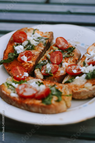 Bread with cheese and tomatoes