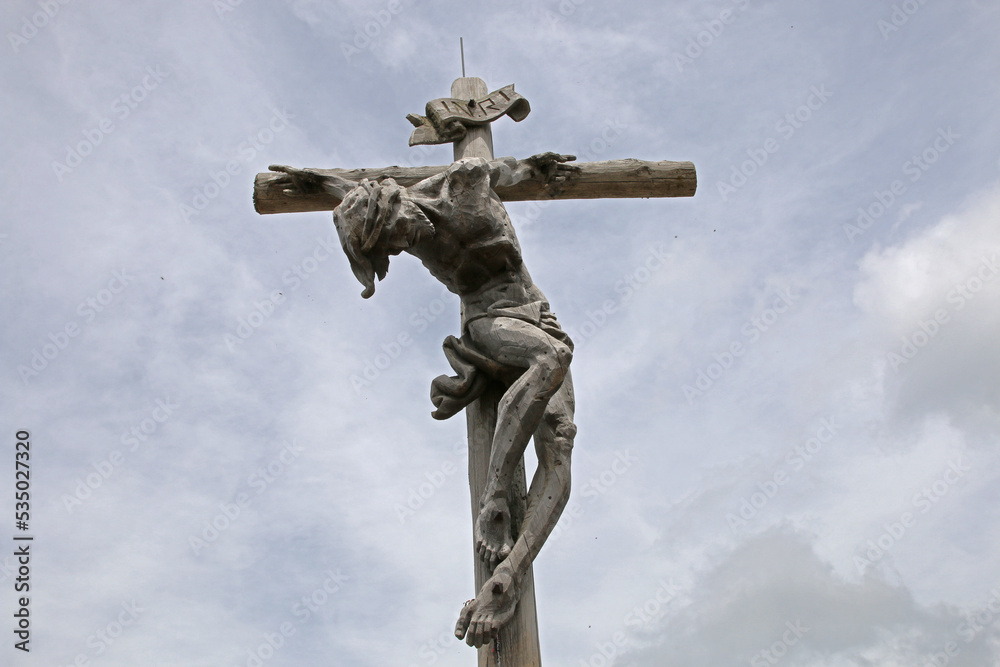 Christ en bois Christ en bois