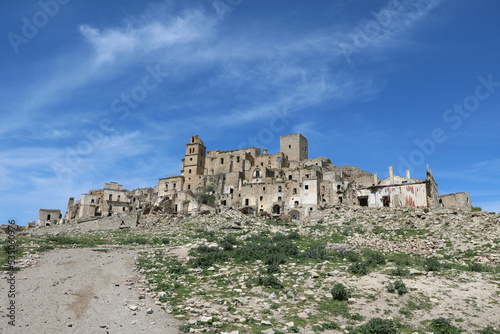 Way to destroyed ghost town of Craco in Italy
