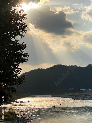 長良川沿いの夕焼け空（岐阜県美濃市）