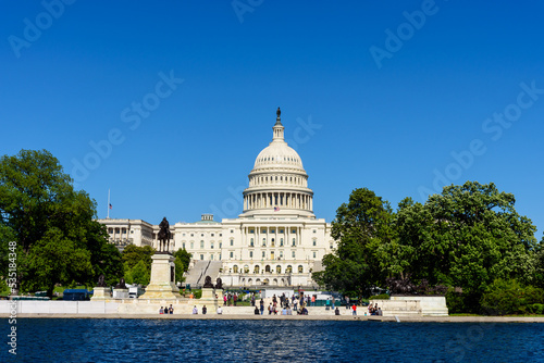 View of Capitol Building in summer, Washington DC, USA © Yaya Ernst