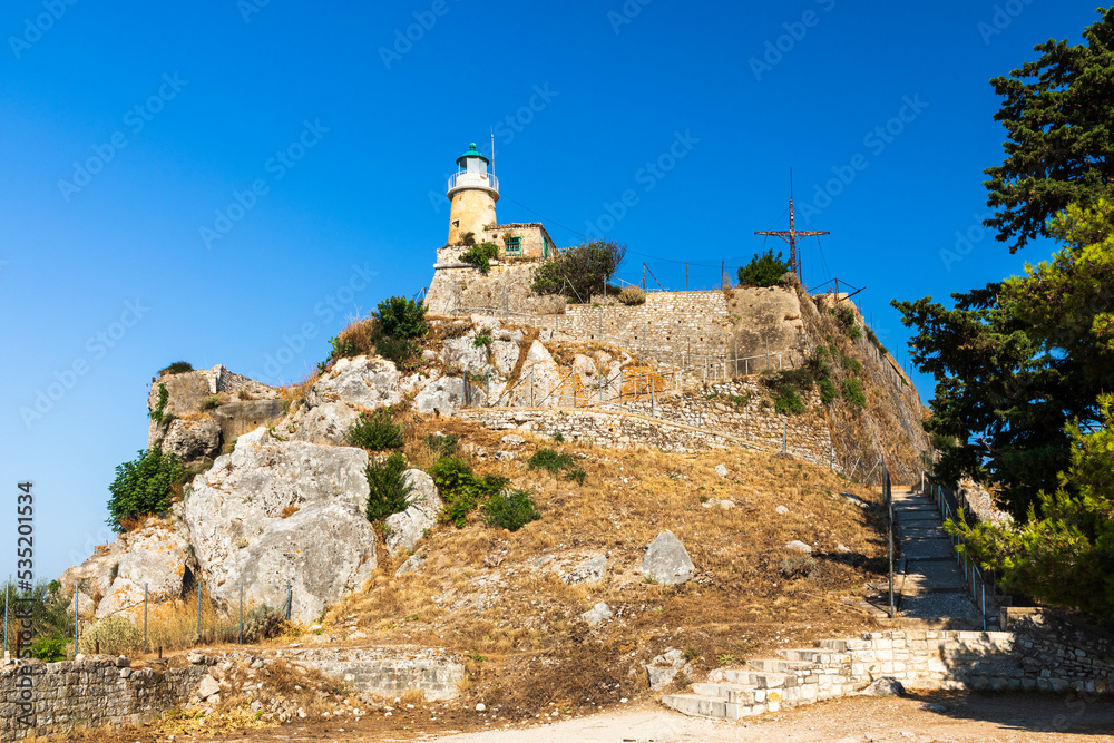Leuchtturm und Kreuz auf der Spitze der Alten Festung, Kerkyra, Korfu
