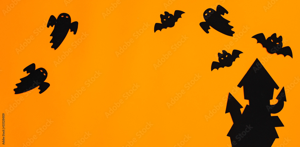 Fototapeta premium Нalloween background free space orange, bats and black castle