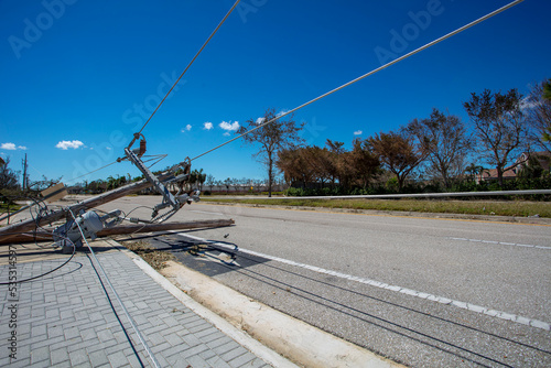 Wallpaper Mural Downed powerlines in Cape Coral Florida after Hurricane Ian passed through. Torontodigital.ca