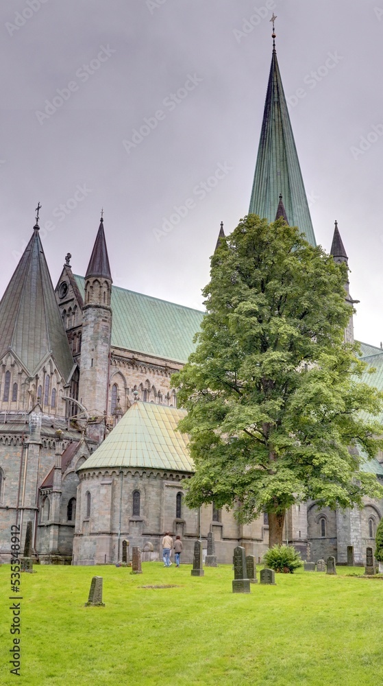 cathédrale de Nidaros au centre ville de Trondheim en Norvège