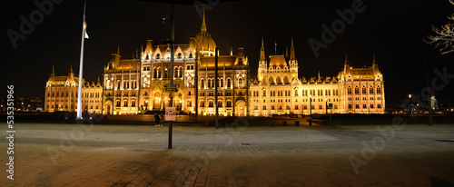 Canvas Print Budapest parliament