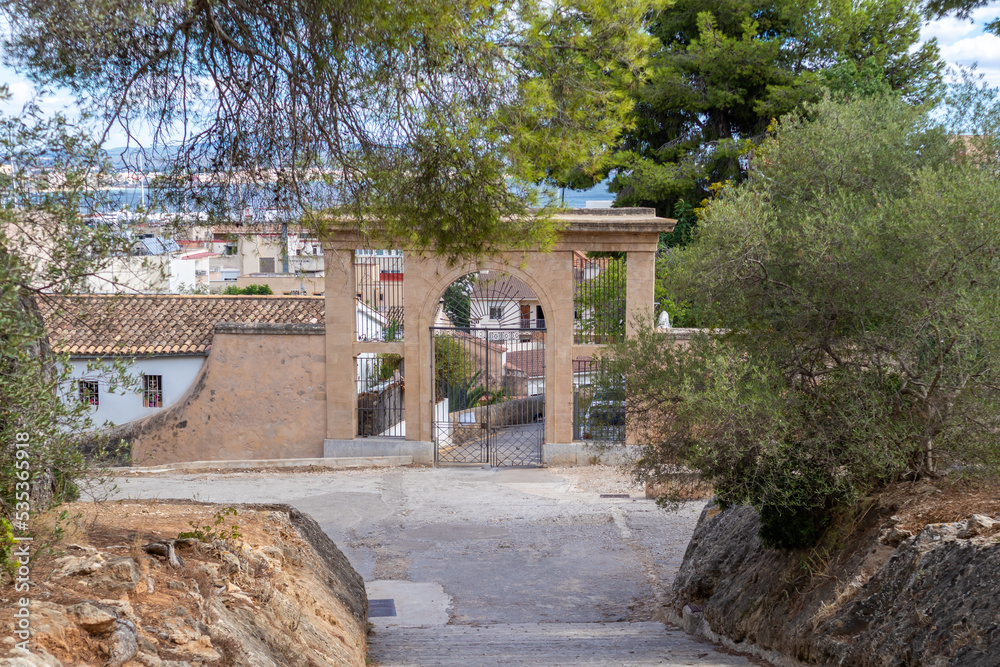 Weg zum Castell de Bellver | Burg | Palma de Mallorca | Spanien |