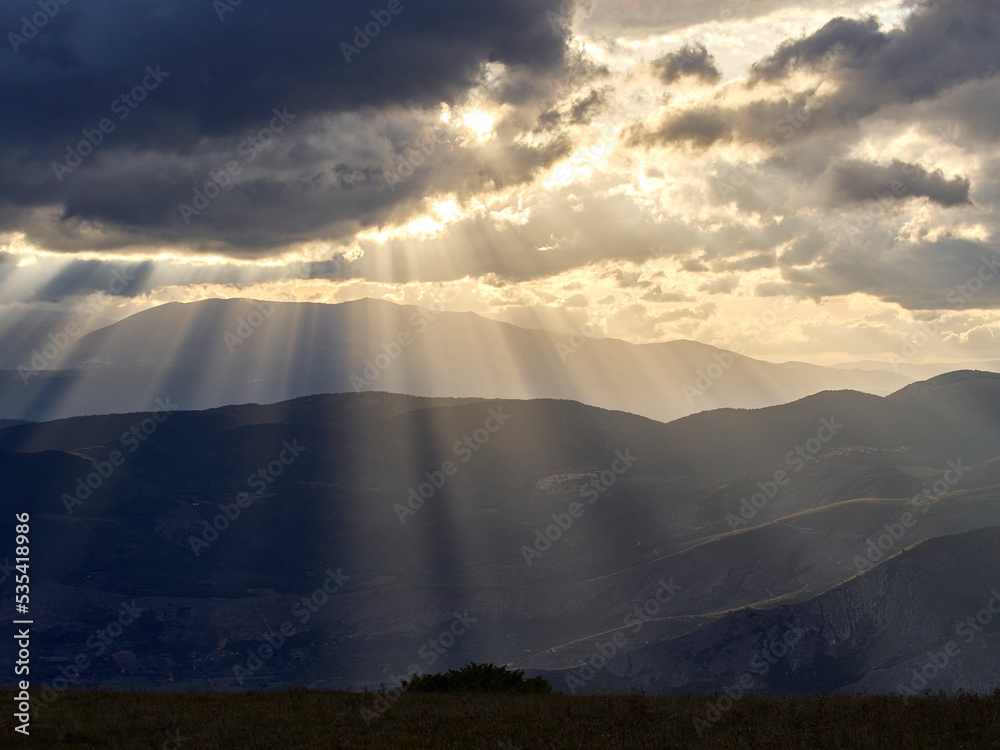 Raggi di sole tra le nuvole Abruzzo Stock Photo Adobe