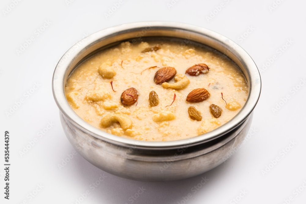 Nolen Gurer Chanar Payesh or Milk pudding of cottage cheese, rice and jaggery, bengali sweet recipe Nolen Gurer Chanar Payesh or Milk pudding of cottage cheese, rice and jaggery, bengali sweet recipe
