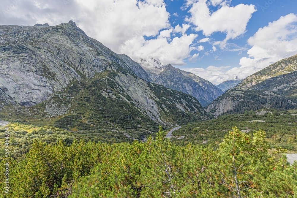 Fototapeta premium View down the valley towards the Ritzlihorn from the Grimsel Pass
