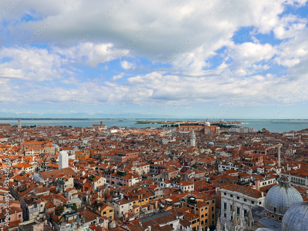 vista aerea dei tetti di venezia dal campanile di san marco