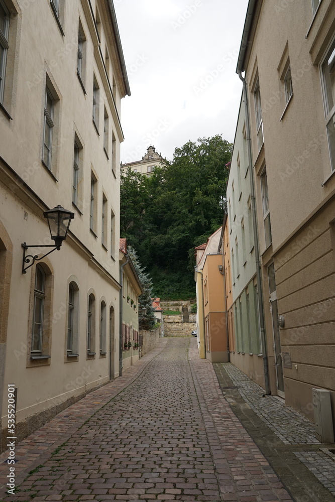 Durchblicke in der Altstadt von Pirna, Sachsen