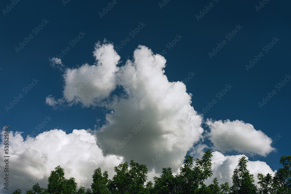 Wolken über Marburg, Wolken über Marburg,