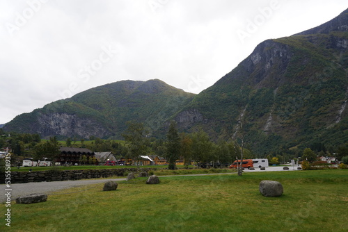 Norwegen Roadtrip Wasserfall Drone