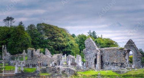 Klosterruine an der irischen Westküste