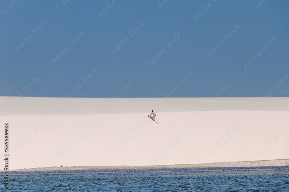 white sand / lençois maranhenses