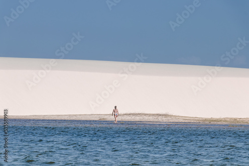 Obraz na płótnie white sand / lençois maranhenses w salonie