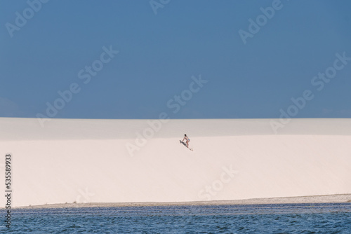 Obraz na płótnie white sand / lençois maranhenses w salonie