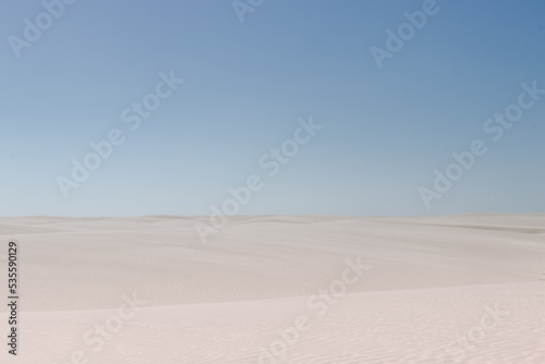 white sand / lençois maranhenses
