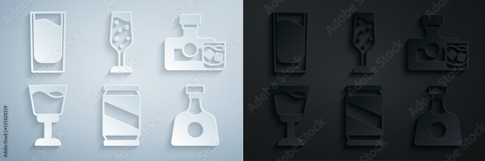 Set Beer can, Whiskey bottle and glass, Wine, Tequila, Glass of champagne and Shot icon. Vector