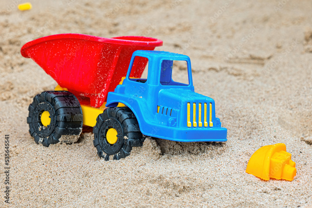 Sandspielzeug für Kinder, Muldenkipper LKW Sandspielzeug für Kinder, Muldenkipper LKW
