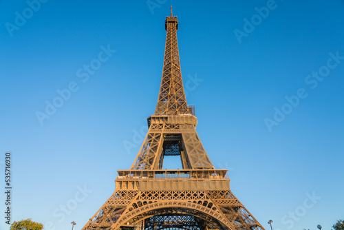 Fototapeta Naklejka Na Ścianę i Meble -  Eiffel Tower close up view in afternoon light in Paris. France