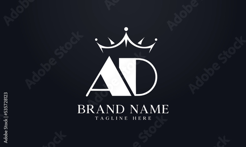King crown logo design vector and extra bold queen symbol