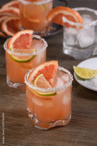 Pink Paloma is a great grapefruit and tequila cocktail recipe for any party.