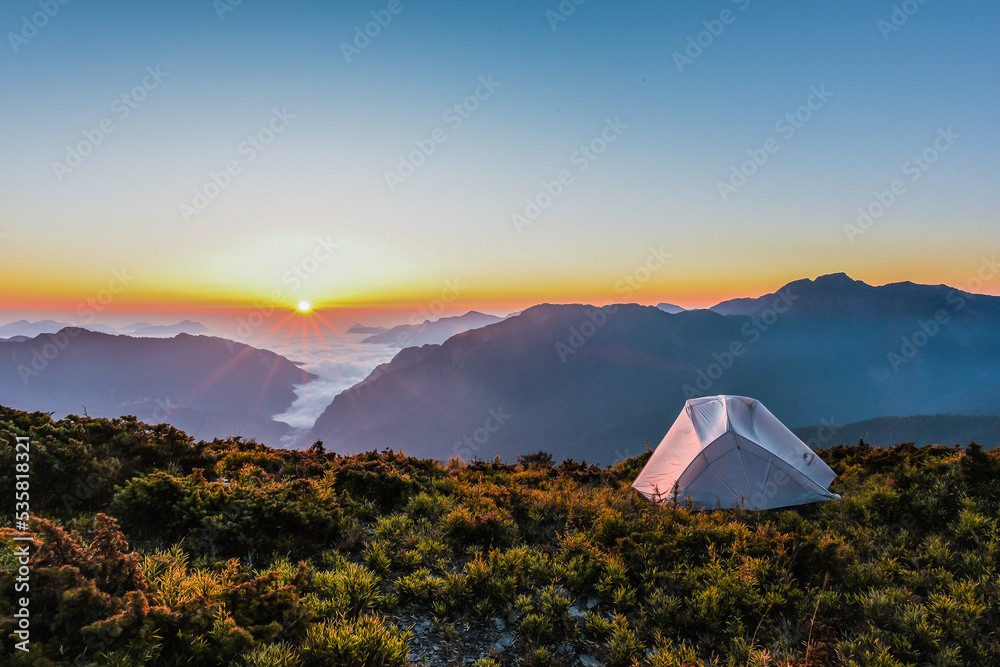 Landscape View Of Hehuanshan and Qilai Mountains On The Trail To North And Weat Peak of Hehuan Mountain, Taroko National Park, Taiwan