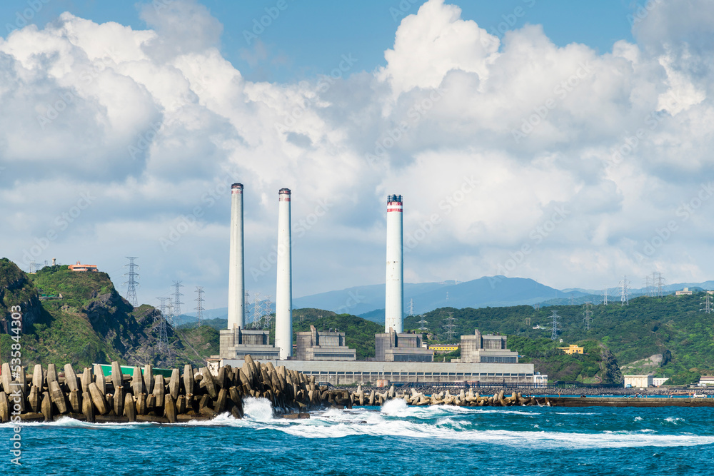 Building view of the Keelung Hsieh-ho Power Plant in Taiwan Power Company, it is the only fully oil-fired power plant in Taiwan. Building view of the Keelung Hsieh-ho Power Plant in Taiwan Power Company, it is the only fully oil-fired power plant in Taiwan.