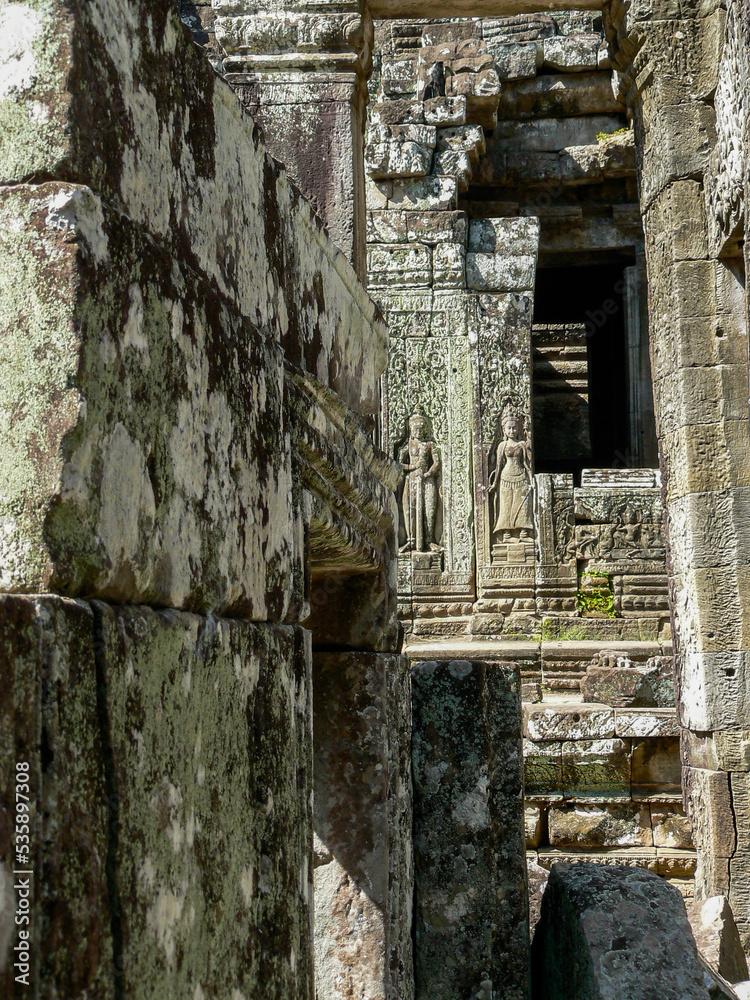 Naklejka premium Angkor Wat Ruins