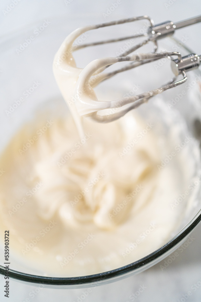 Cream cheese glaze Cream cheese glaze