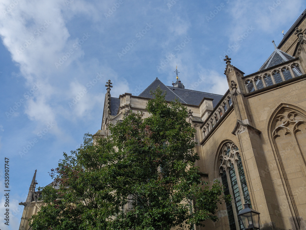 Die holländische Stadt JNijmegen an der Waal