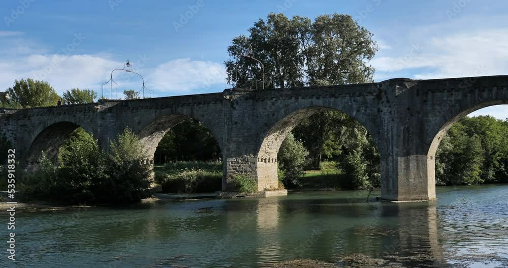 Carcassonne and the Pont Vieux crossing the river Aude, France Carcassonne and the Pont Vieux crossing the river Aude, France