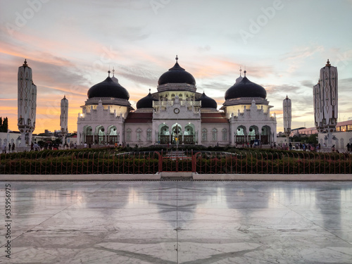 Baiturrahman Grand Mosque is a mosque located in downtown Banda Aceh, Aceh Province, Indonesia. Baiturrahman Grand Mosque is a symbol of religion, culture, spirit, strength, struggle, and nationalism.