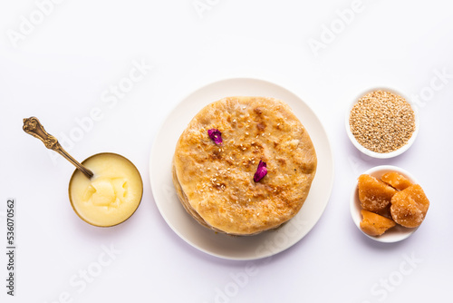Til Gul roti for Makar Sankranti. Sweet Chapati, poli made using Sesame seeds, jaggery photo