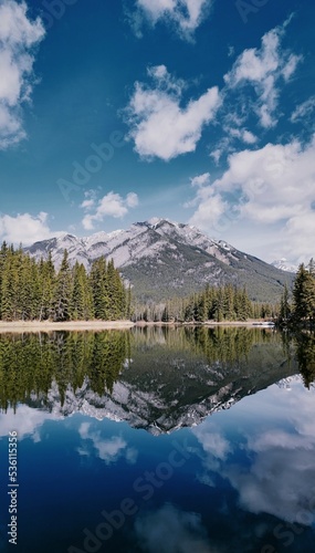 Fototapeta Naklejka Na Ścianę i Meble -  reflection of mountain in Banff National Park