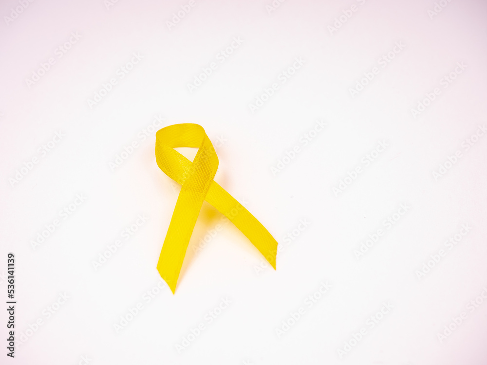 Żółta wstążka na białym tle - endometrioza - obrazy, fototapety, plakaty 