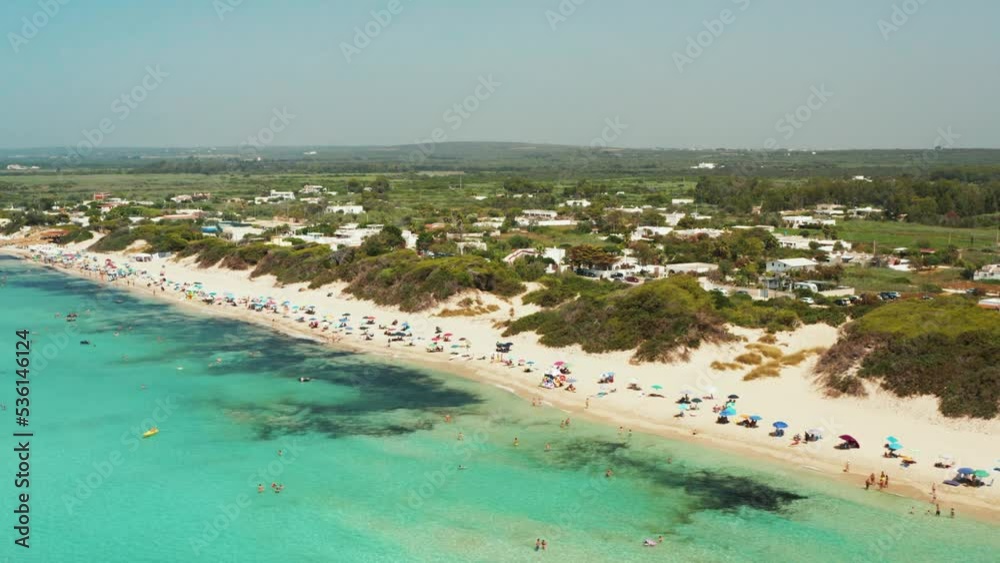 Spiaggia di Punta Prosciutto, Salento, Puglia, Italia Spiaggia di Punta Prosciutto, Salento, Puglia, Italia